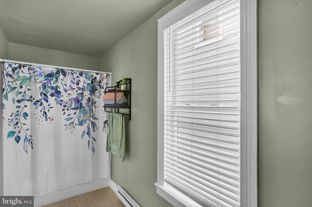 317 W HIGH ST, Womelsdorf, PA 19567