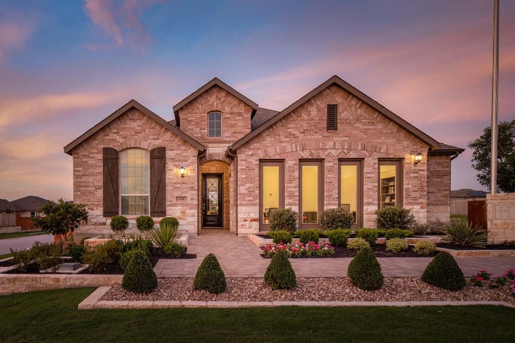 236 Tailwind DR, Kyle, TX 78640