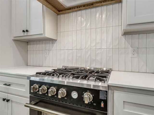 1206 Wisteria Way, Noble, OK 73068