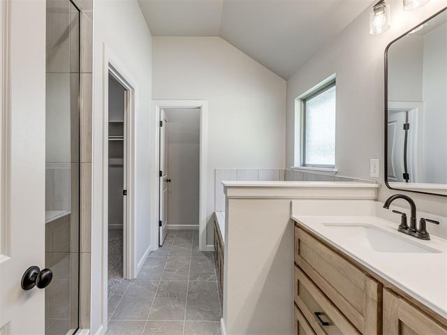 1206 Wisteria Way, Noble, OK 73068