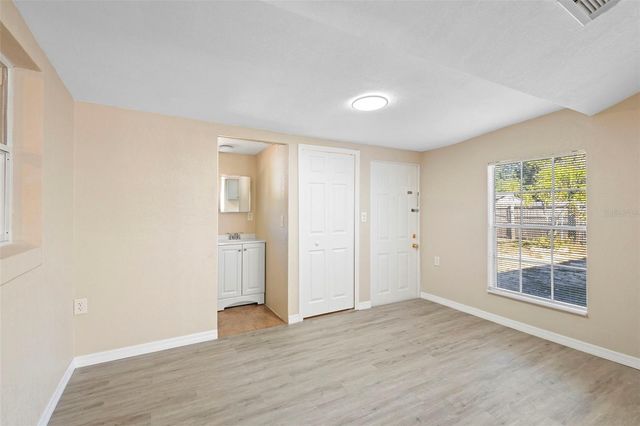 7237 WILLOWWOOD STREET, Orlando, FL 32818