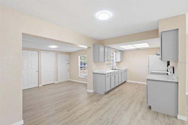 7237 WILLOWWOOD STREET, Orlando, FL 32818