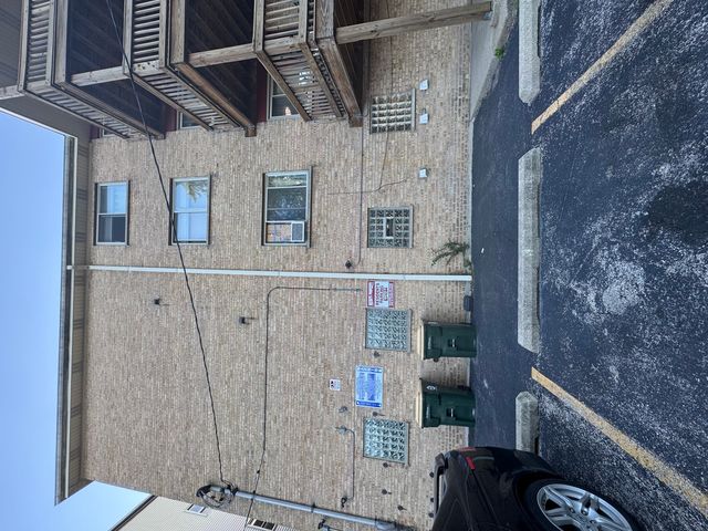 7019 N Ridge Boulevard 3A, Chicago, IL 60645