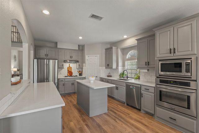 13909 Sparrow Hill Drive, Little Elm, TX 75068