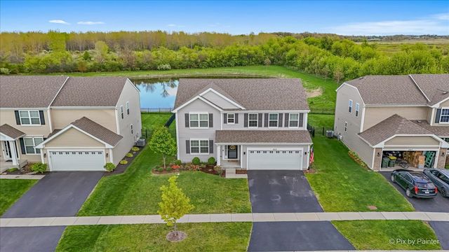 852 Wildwood Drive, Pingree Grove, IL 60140