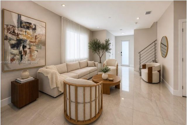 10384 NW 67th Terrace, Doral, FL 33178