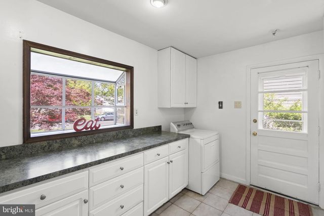 5523 HALWIS ST, Alexandria, VA 22303