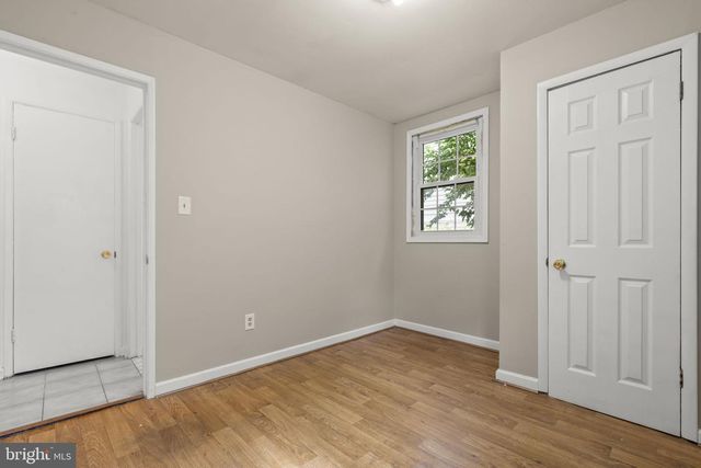 5523 HALWIS ST, Alexandria, VA 22303