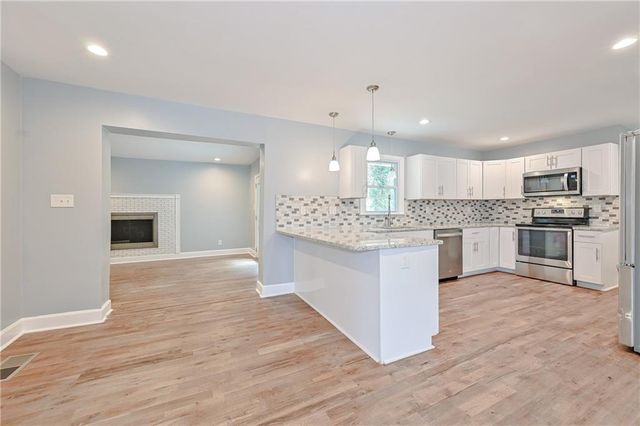 1421 Thunderwood Court SW, Mableton, GA 30126