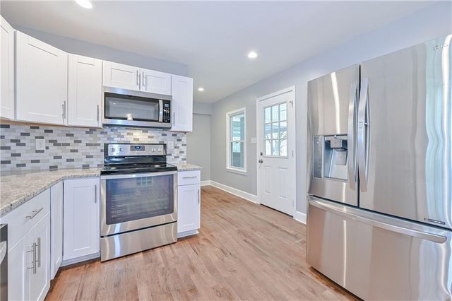 1421 Thunderwood Court SW, Mableton, GA 30126