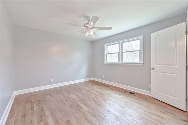 1421 Thunderwood Court SW, Mableton, GA 30126