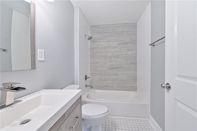 1421 Thunderwood Court SW, Mableton, GA 30126