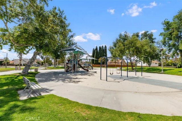 31 Columbus, Irvine, CA 92620