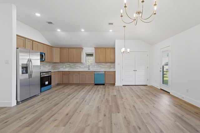 13134 Lake Conroe Bay Road, Willis, TX 77318