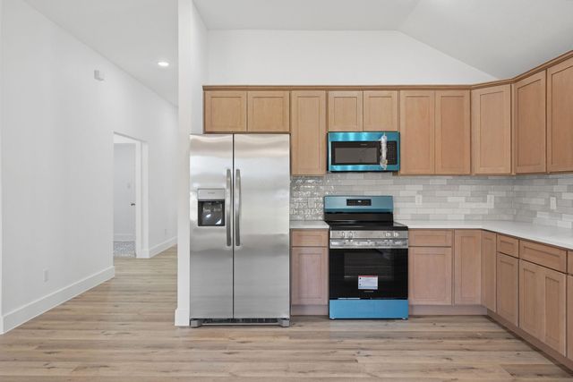 13134 Lake Conroe Bay Road, Willis, TX 77318