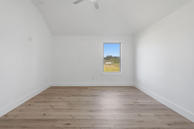 13134 Lake Conroe Bay Road, Willis, TX 77318