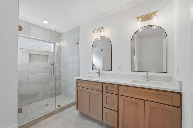 13134 Lake Conroe Bay Road, Willis, TX 77318