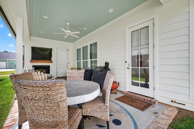 2224 Fairwoods Drive, Shreveport, LA 71106