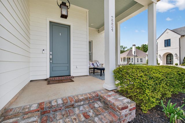 2224 Fairwoods Drive, Shreveport, LA 71106