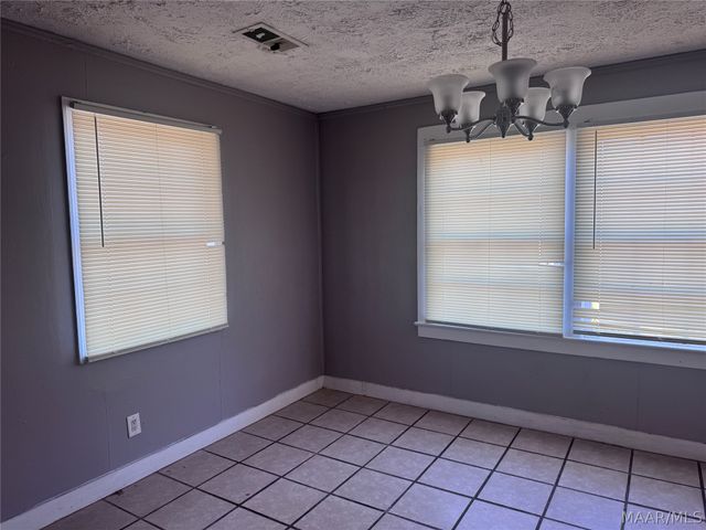 1750 Yarbrough Street, Montgomery, AL 36110
