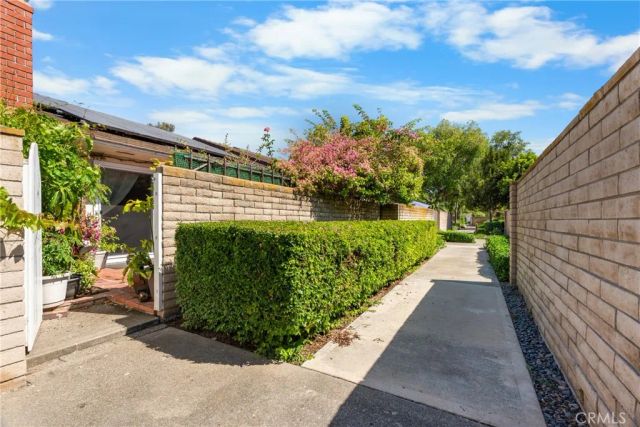 6 Eucalyptus, Irvine, CA 92612