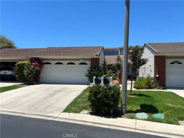6 Eucalyptus, Irvine, CA 92612