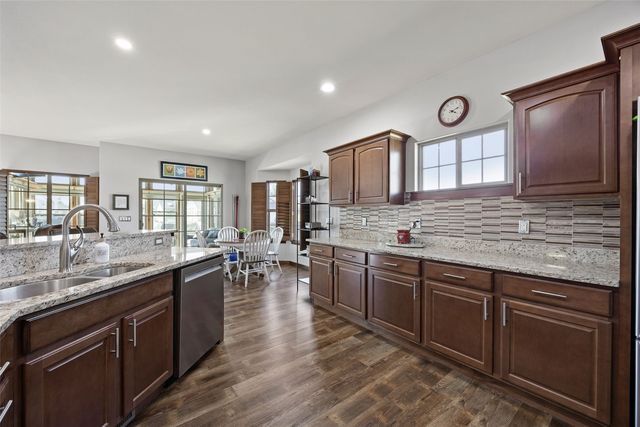 1659 Clifford Ln, Iowa City, IA 52240