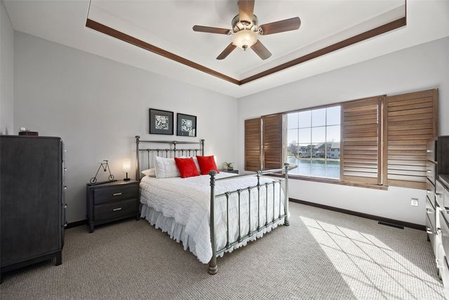 1659 Clifford Ln, Iowa City, IA 52240