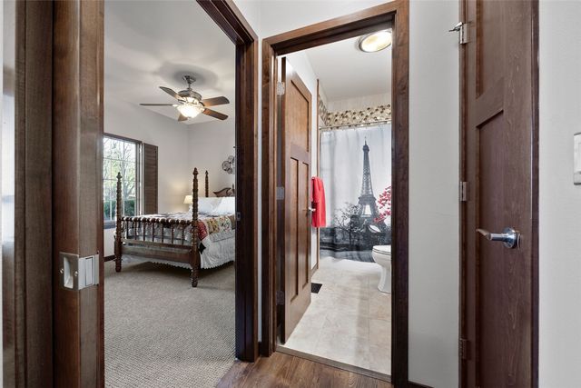 1659 Clifford Ln, Iowa City, IA 52240