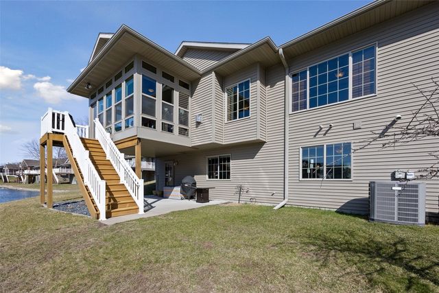 1659 Clifford Ln, Iowa City, IA 52240