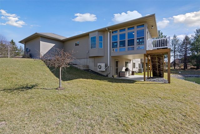 1659 Clifford Ln, Iowa City, IA 52240