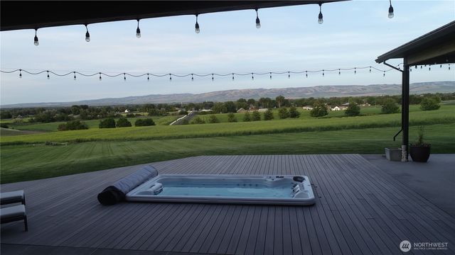 63 Starview Place Place, Walla Walla, WA 99362