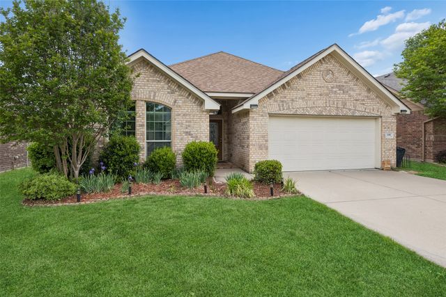 1408 Lauren Lane, Granbury, TX 76048