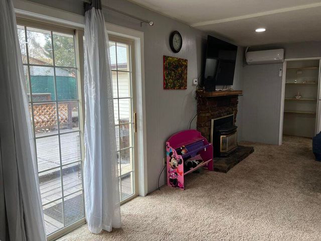 522 Van Ness Avenue, Klamath Falls, OR 97601