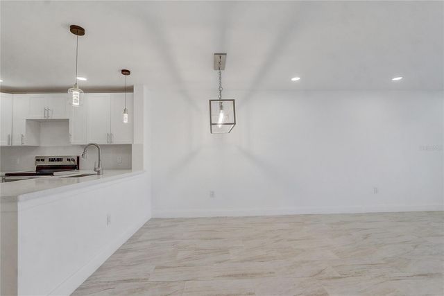 13941 FAIRWAY ISLAND DRIVE 723, Orlando, FL 32837