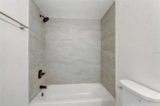 13941 FAIRWAY ISLAND DRIVE 723, Orlando, FL 32837