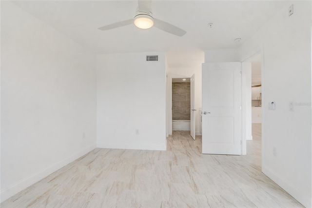 13941 FAIRWAY ISLAND DRIVE 723, Orlando, FL 32837