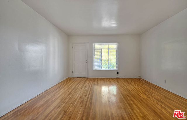 7013 Ramsgate Place, Los Angeles, CA 90045