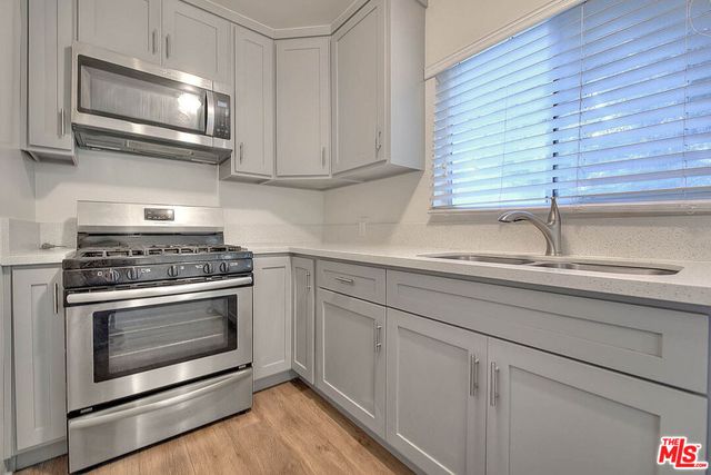 7013 Ramsgate Place, Los Angeles, CA 90045