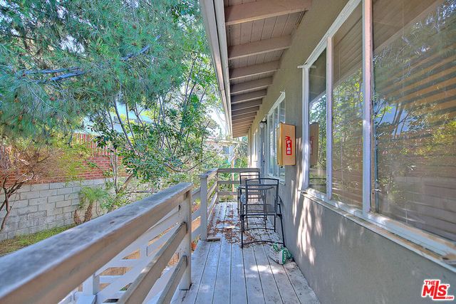 7013 Ramsgate Place, Los Angeles, CA 90045