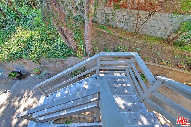 7013 Ramsgate Place, Los Angeles, CA 90045