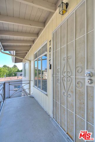 7013 Ramsgate Place, Los Angeles, CA 90045