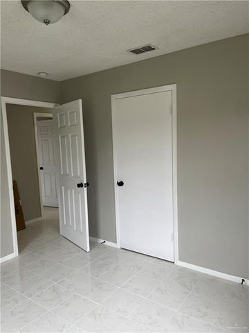1006 El Recreo Circle, Edinburg, TX 78539