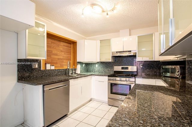 16227 SW 139th Ct 1, Miami, FL 33177