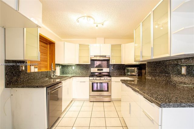 16227 SW 139th Ct 1, Miami, FL 33177