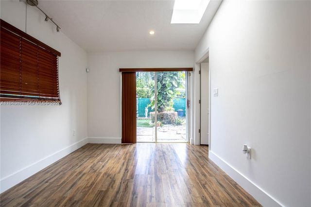 16227 SW 139th Ct 1, Miami, FL 33177