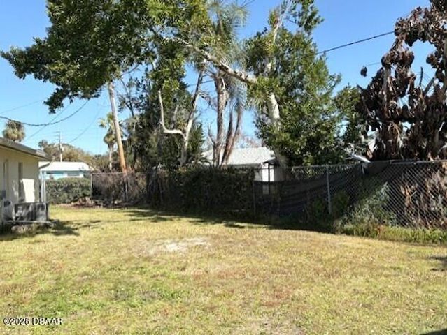 2353 Florida Boulevard, South Daytona, FL 32119