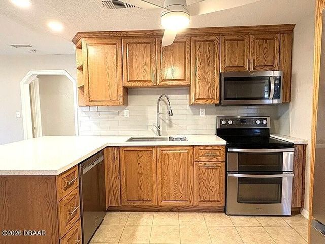 2353 Florida Boulevard, South Daytona, FL 32119