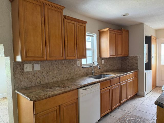 1751 NW 34TH Avenue, Lauderhill, FL 33311