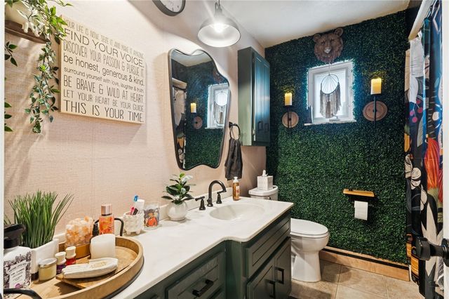 126 Mount Odin Drive, Hempfield Twp, PA 15601